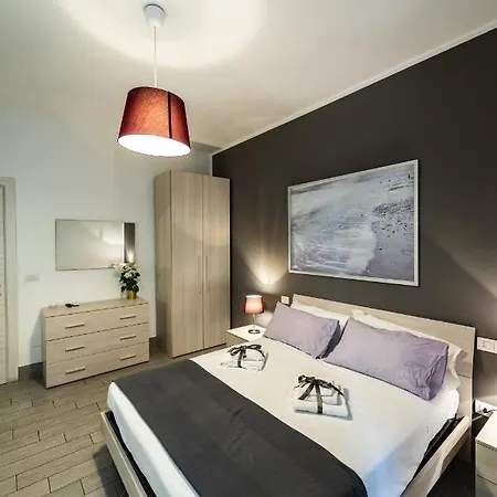 Brothers Vomero Bed & Breakfast Naples