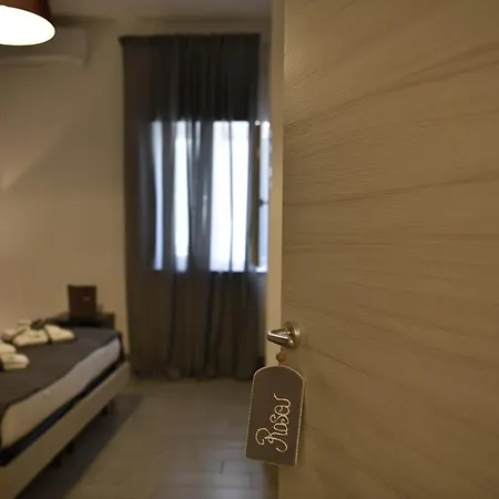 Brothers Vomero Bed & Breakfast Naples
