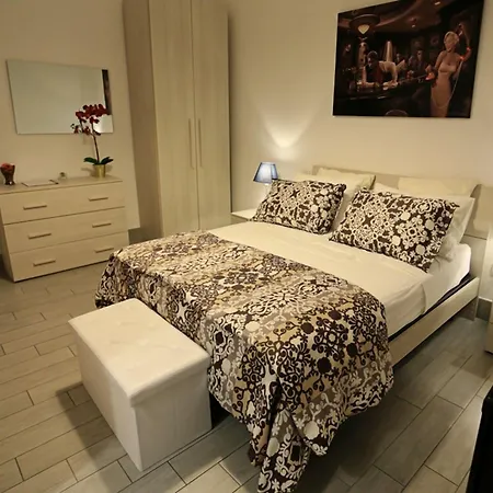 לינה וארוחת בוקר Brothers Vomero